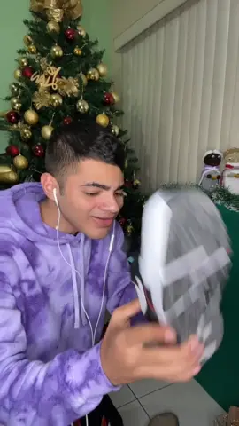Le llegaron los reyes magos a Carlitos pero no salió como esperaba y más el regalo el final 😂😭 ¿que te trajeron a ti? #cadlitos #reyesentiktok