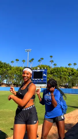 how are y’all today ? 🤠 #vibe #Homemade #InLove #softball