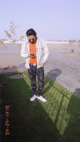 Bhai teri video viral ho  gai #foryou #foryoupage #standwithkashmir bahut mehnat kar raha hun please sport me