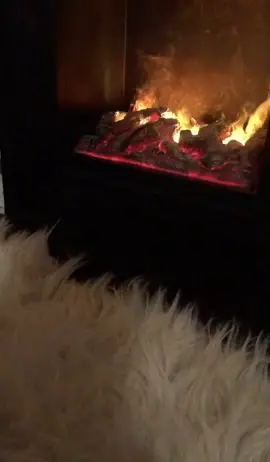 #махачкала #тренды #врекомендации #врекомендациях #красиво #тренд #врек #камин#уютноевидко#уют#огонь#красивоевидеодлядуши