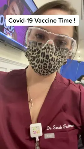 Getting my Covid19 Vaccine! My name is Dr. Sarah Pachtman - I am a Maternal Fetal Medicine Specialist  #fyp #Covid19 #pfizer #doctorsoftiktok