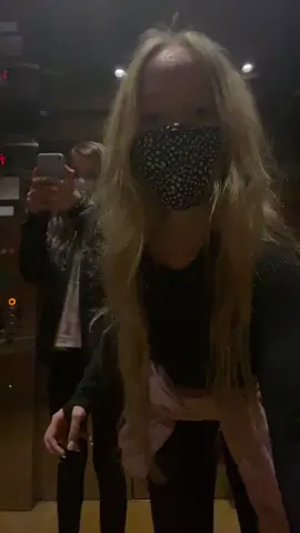 imagine not going on a cruise in Miami for your 15 birthday @meg_martin06 ￼@clairemcj @williammcj22