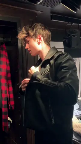 Leather Jackets hit different👀 #malemodel #models #pov #trending #foryoupage #fyp #fürdichpage #pourtoi #german