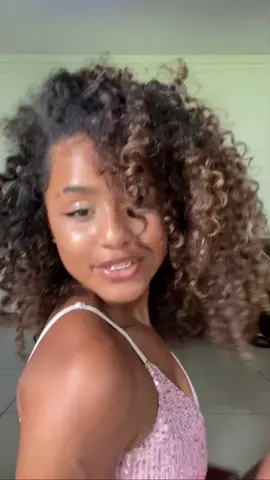 Since y’all have beeeeen asking 💕🙈 #bussitchallenge