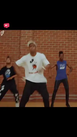 Great choreo of  ‘Go Crazy’ from Phil Wright. 🔥🔥 #dancers #dance #choreography #chrisbrown #cool #moves