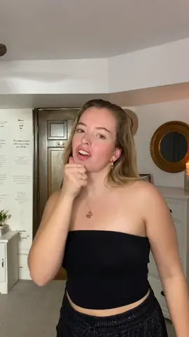 @livbedumb #driverslicense #driverslicenseoliviarodrigo #asl #deafcommunity #deafculture #interpreter #deafinterpreters #asl #signingsongs #sign