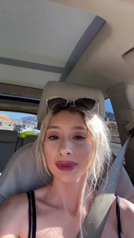 applying lipgloss every 30 mins because I’m bored #fyp