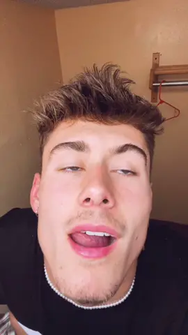 Had to hop on the trend😆🤫#fyp #vibecheck #slomo #foryou #bussdown #smile #ZodiacSign #WinterFashion