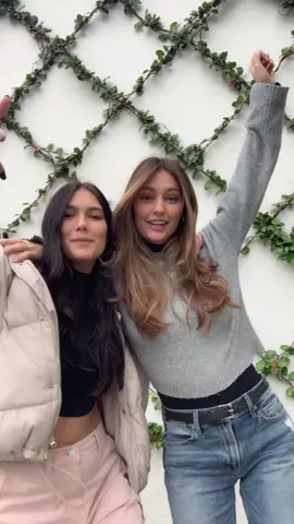 I brought my best Fran 🥰🤪 @rachaelmarshlack