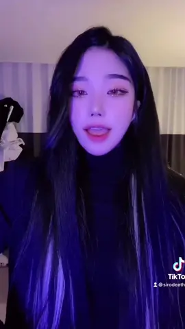 오늘 라이브 봐줘서 너무 고마워요 잘자요🖤