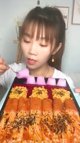 Purple is jelly ☺️🥘 #asmrsounds #asmr #eatingshow #eating #tiktokfood #mukbang #food #yummy #foryou #fyp #FoodLover