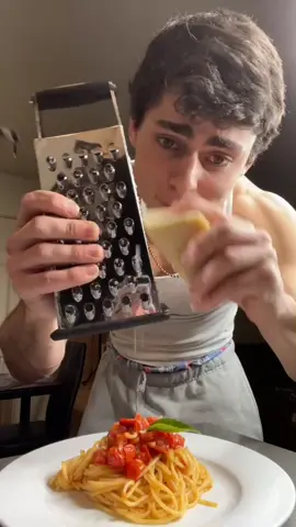 How to make Pasta Alla Scarpariello (A Dish from Napoli) Anyone can cook! Tag a friend who should cook this for you ☺️