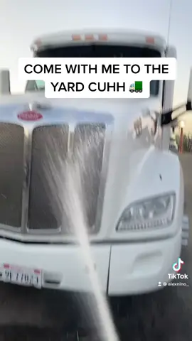 new break room at the yard🚛 #foryoupage #viral #trending #waitforit #work #semitruck #bigrig #takuache #parati #mamalona #bayarea #california #foryou