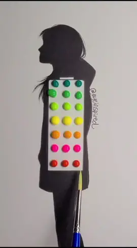 What color is your phone at!? Comment your battery% ❤🧡💛💚 #satisfying #paint #mood #draw #art #painting #craft #artwork #drawing