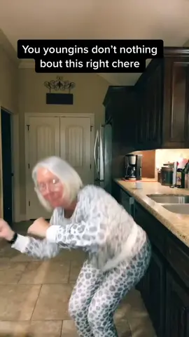 Love my new lounge wear from @shopruthiegrace4 ❤️. Use the link and code in my linktree in my bio for FREE SHIPPING!!!🥰 #llcoolj #whop @llcoolj456