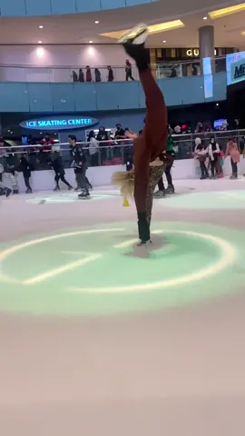 🥷⛸VC @ice.ice.jamie #iceskatingtiktok #IceSkating #figureskating #yoi #fyp #foryou #yurionice #foryoupage #galleria #dallas #skater #maneater #bi #tx