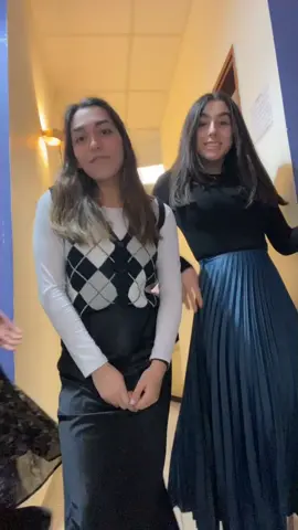 pre shabbas boredom @sarahdishy #israel #jerusalem #seminary #semgirls #bestfriend #seminarygirls #fyp #foryoupage #israel2020 #dance #shabbat