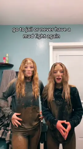 @kambria16 #fyp #GEICOLipSync #mudfight #jail