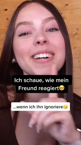 Wie findet ihr seine Reaktion?🥺🤧@benny.dior insta/yt: annixashley🦋 #freundreagiert #kapuuutze #freund #lustig #prank #humor #couple #boyfriend