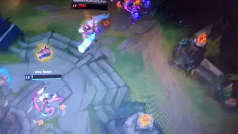 he is FUMING 🥱 #leagueoflegends #league #leaguetok #gaming #gamer #GamerGirl #egirl #videogames #soraka