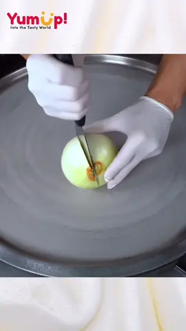 Would you dare to try this unique and strange taste?? #icecreamrolls #asmr #food #trend #icecream