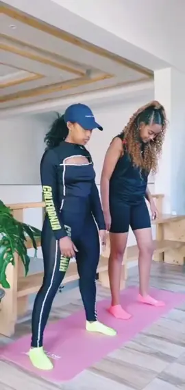 Vibes🙃Exercising & Dancing to Sara T’s “YEMEMOSHEREW” #habesha🇪🇹🇪🇷🙏🏼 #fitmoms#confident #workout #strongwomen#fitnesslover# personaltrainer#