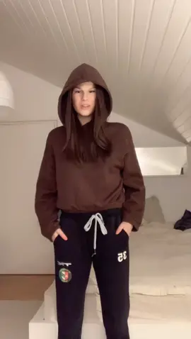 Zoom-Workout 🖤💚🏑 #fieldhockey #zoom #corona #training #yoga #tgf #viral #fyp #foryoupage #fy #healthy #fun #team #workout #Fitness