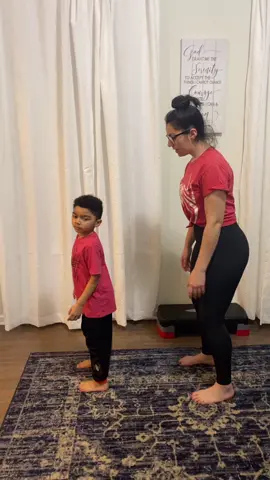 free slaps 🍑 #fyp #foryoupage #foryou #buttslapping #twinsies #minime #momandsonduo #momandson