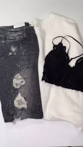 Flat Lay Series: B&W edition! Should I do more? #flatlay #clothing #outfitideas