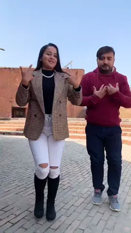 @Mention someone jasko yestai babal dance xa 😜 Market ma aayo kada kisim ko babal dance 😅 ma sikai rakhu ki haar khau?? #couple #tiktoknepal