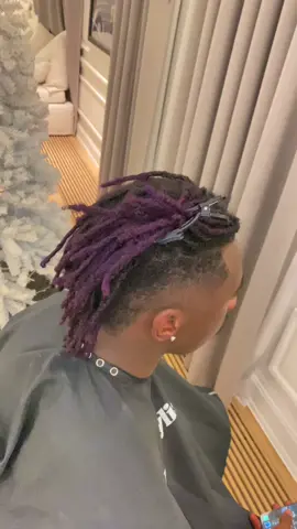 Purple dreads and cut for moise kean #moisekean #psg #barber