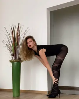 #hunkemoller #tights #Tuesday #evening #style #fashion #shortvideo