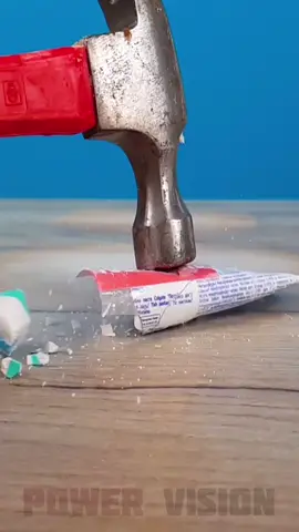 did you see that? 🤪#experiment #toothpaste