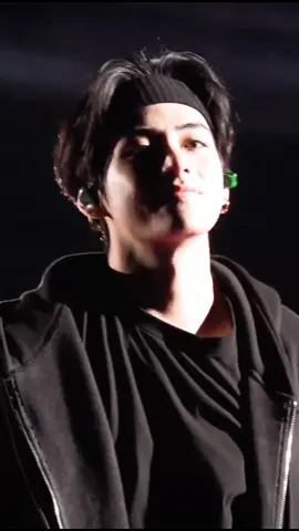 Awas terjungkal liat ending 😌 #fyp #taehyung #bangtan #foryou #방탄소년단 #bts #btsxarmy #kimtaehyung