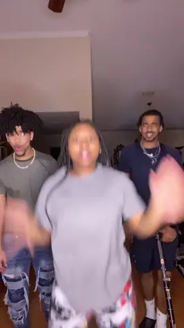 Ok but this dance 😧They barely had expression🥲 dc:@karaleighcannella w/@saucey_austin @mystakinfolk #fyp #foryou #foryouu #kennilove03