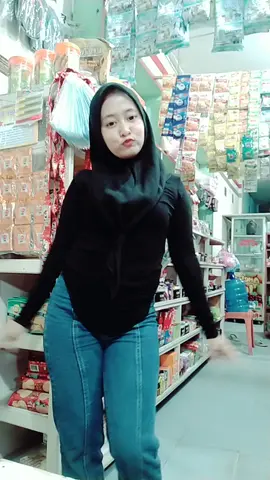 lagunya terngiang2🥺