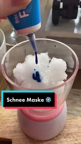 Wir machen eine Schnee Maske 😍 #schnee #experiment #farbenblind