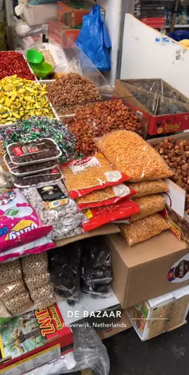 میوه خشک هر چیز بخوایین اینجه پیدا میشه  آدرس اگر میخواستین کامنت بانین 👍🏼🤙🏼🤌🏽