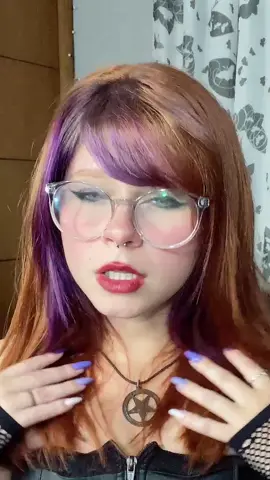 #fy #foryou #naoqueeumeimporte #faltadetalento #idolopop #fyp #roxo #gotico