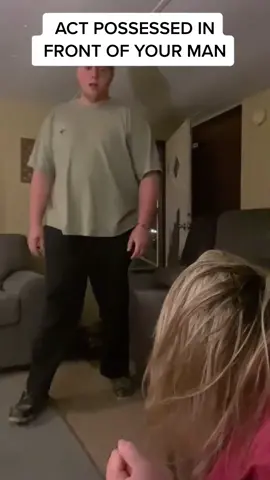 Wait till the end you won’t regret it 😂 (🎥 @allieandnoah) #ladbible #fyp #foryou #possessed #prank #prankonboyfriend