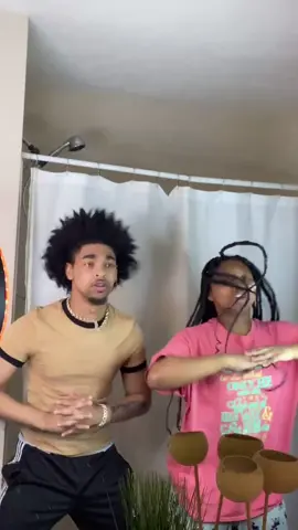 Saw this challenge and just had to hit it 😎W/ MY BROTHER @saucey_austin dc: @charlize.glass @sambobamboo #fyp #foryou #foryouu #kennilove03