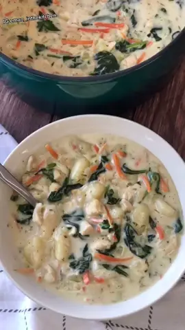Chicken gnocchi soup #fyp #tiktokfood #viral #yum #fy #chickengnocchisoup #tasty #homemade #ctfoodie #kurdish #EasyRecipe #TrulyGlowingSelfieLove #ct