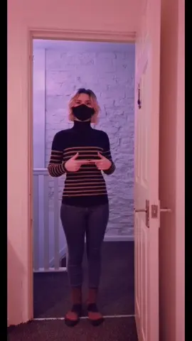 Yes this is a thirst trap #fyp #thirsttrap #dojacat #streets #sillouettchallenege #silhouette #redfilter