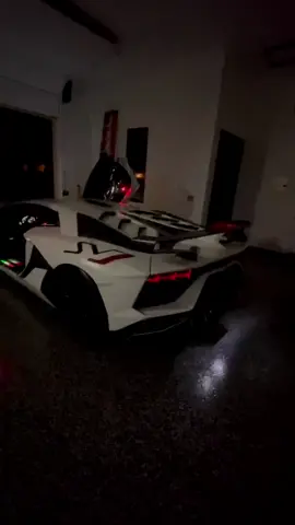 Spitting flames in the garage 🔥 #grassgassass #autohoffs #lamborghini #aventador #svj #aventadorsvj #lamborghiniaventadorsvj