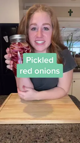 Reply to @abbjackloski more recipes in my bio link! #pickled #pickledredonion #quickrecipes #loveyourinsecurities
