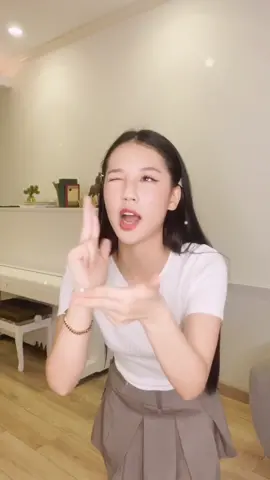 Cùng #AMEE kết nối anh em, bạn bè hoà mình vào vũ điệu #TinhBanDieuKy nào cả nhà ơi 🙌🏻 Dù ko thể gặp nhau vì dịch nhưng hãy 