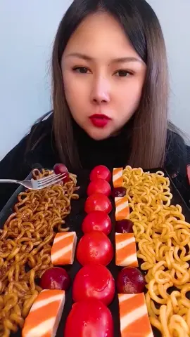 I’m having breakfast , how about you 💕#asmr #asmrsounds #eating #eatingshow #food #FoodLover #mukbang #yummy #tiktokfood #foryou #fyp #foodasmr