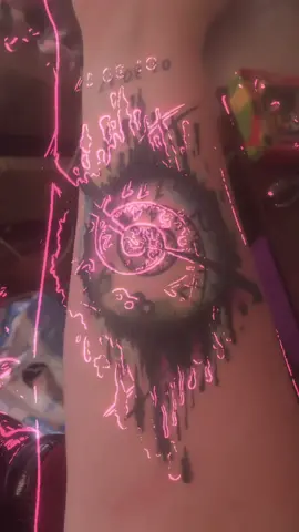 #NeonShadow #wtftiktok