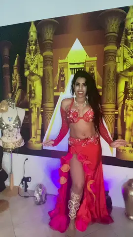 I wanna Dum and Tac 💖💕🌹❤️#dance #dancer #dumtac #bellydance #bellydancing #dancechallenge #tiktok #tiktoker #egypt #egyptian
