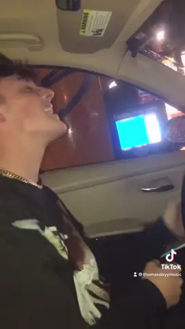 I love singing for drive throughs🤩 #fyp